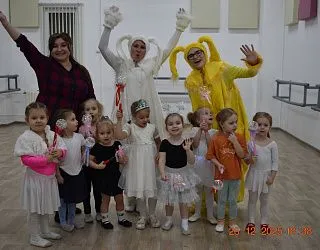 Праздничная новогодняя программа в Мамулино