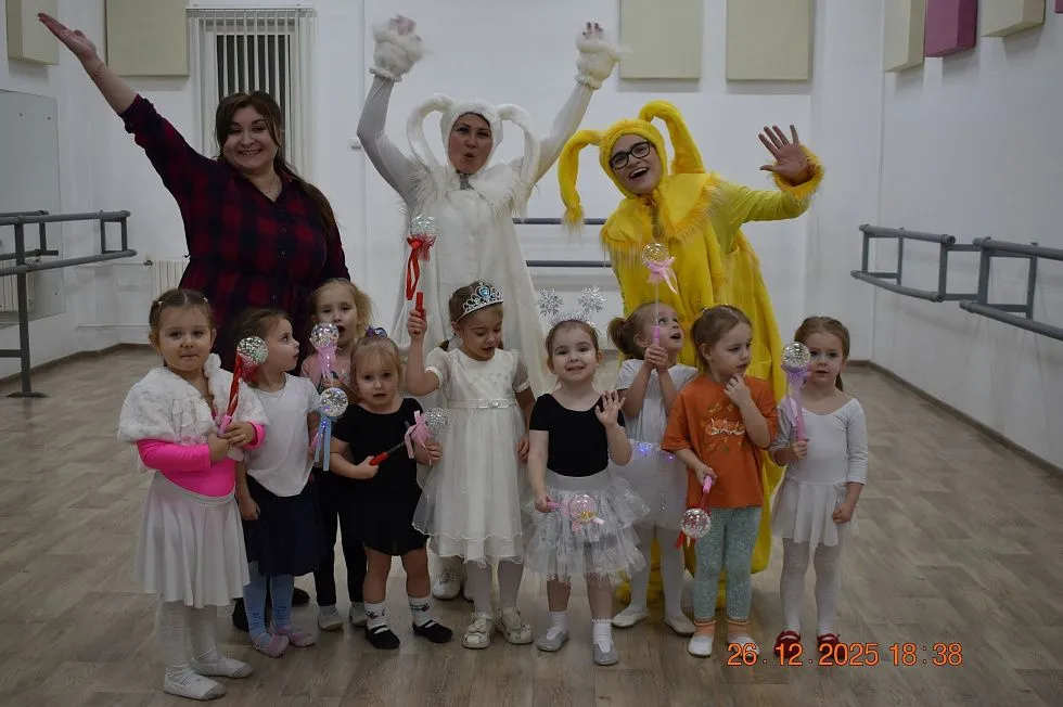 Праздничная новогодняя программа в Мамулино Праздничная новогодняя программа в Мамулино