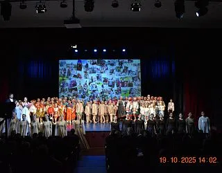 В "Мире" поздравили пап с праздником