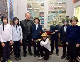 Уроки мужества для школьников